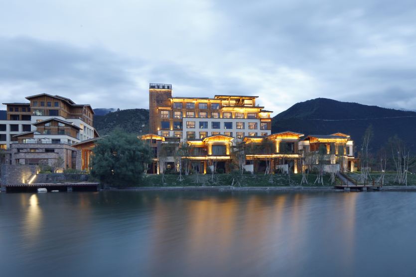 Grand House Tingyue LinzhiHotel Overview