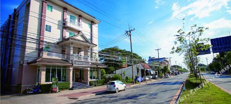 彭世洛侬西酒店(Nonsi Hotel Phitsanulok)图片