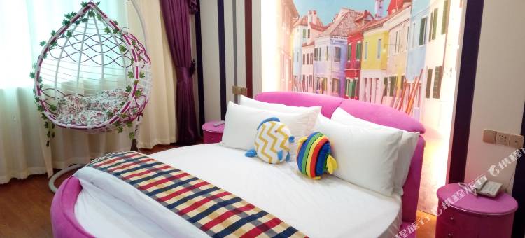 聊城睿士主题酒店图片