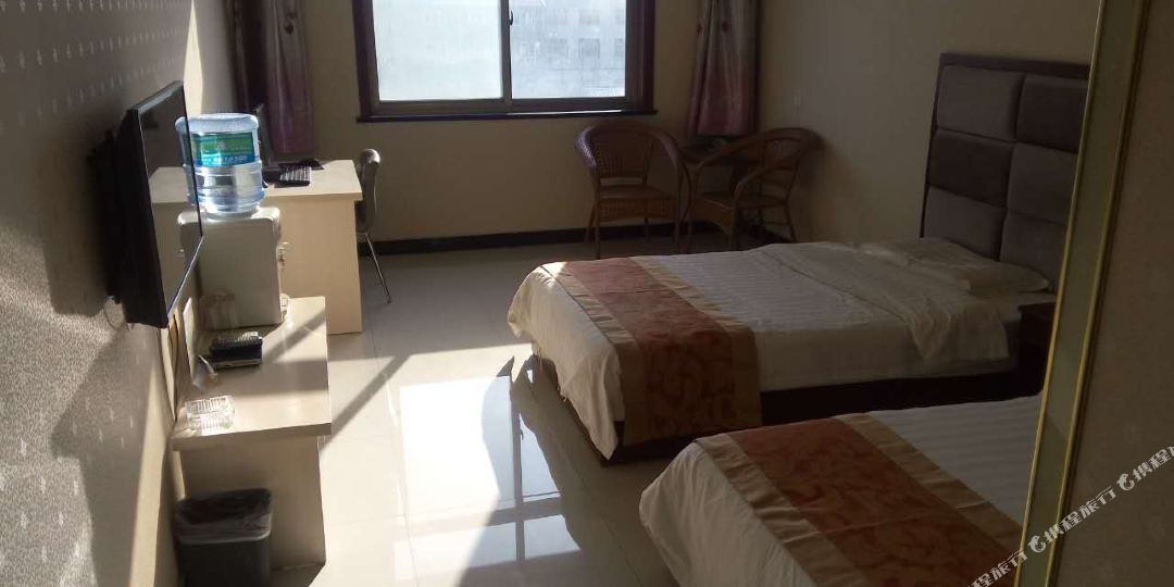 合阳县 >> 酒店  标签: 宾馆 东馨宾馆共多少人浏览:2628012 星级