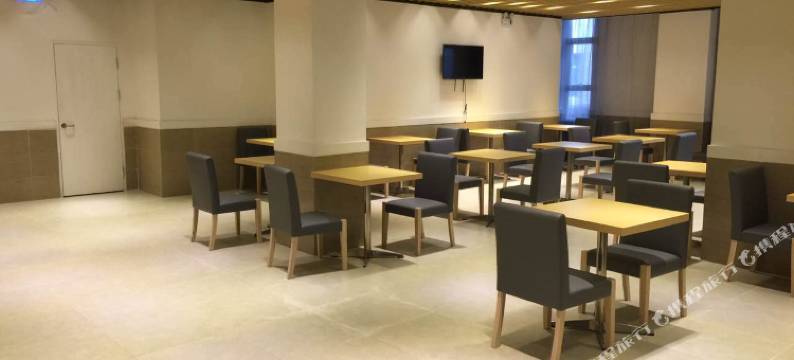 如家睿柏·云酒店(上海虹桥国家会展中心江桥店)图片