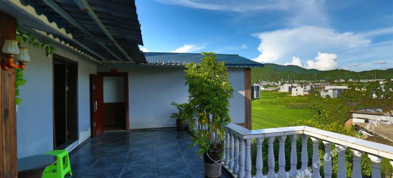 兴义桂铭居客栈图片