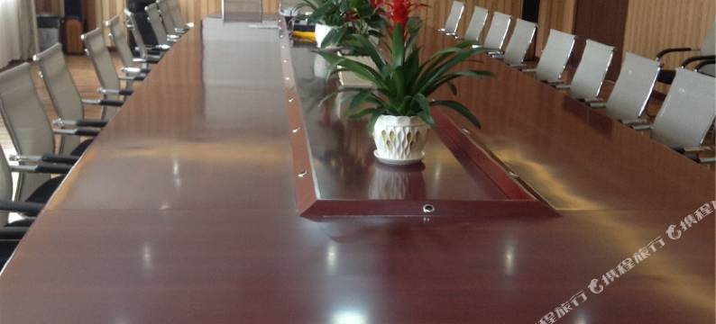 龙里慕缘酒店(龙里小吃街店)图片