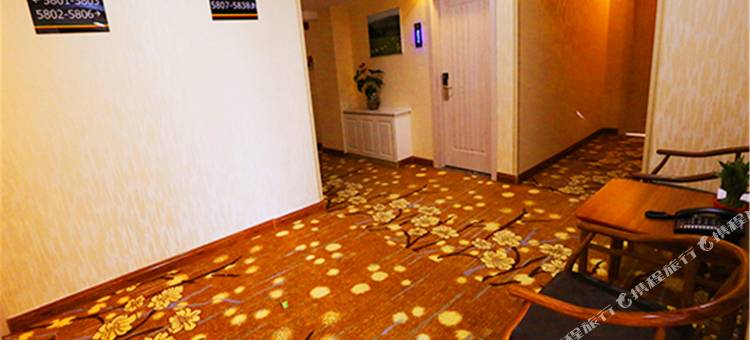 速8酒店(库尔勒时代花园店)图片