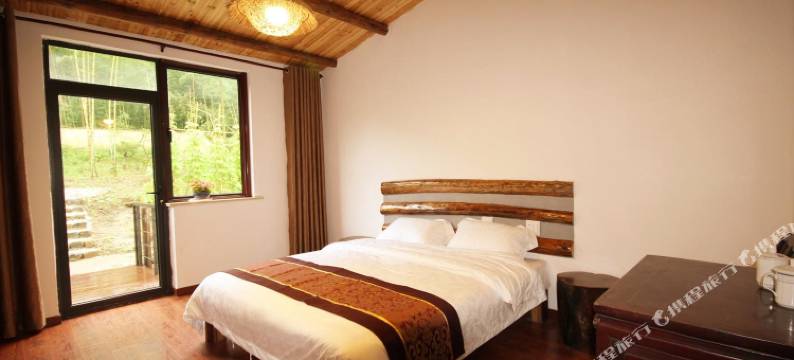 莫干山石廊花溪度假公寓图片