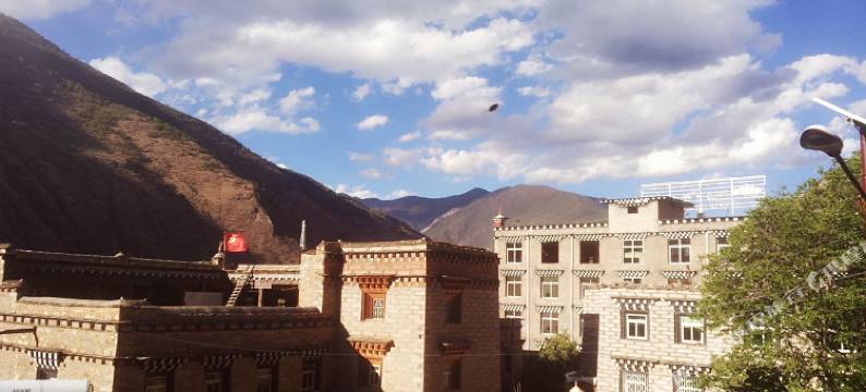 稻城虞悦酒店(亚丁景区店)图片