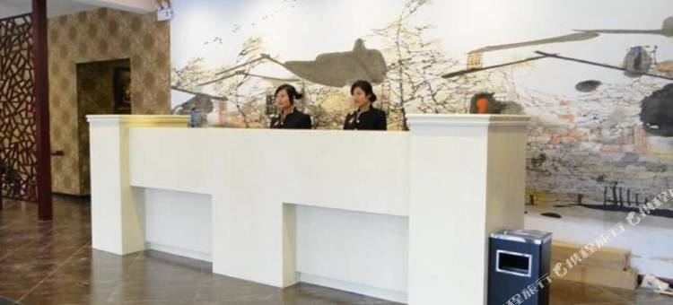星畔湾酒店(万达广场长江公园店)图片