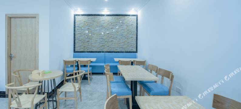 阳澄之星商旅酒店(苏州唯亭镇戈巷街地铁站店)图片