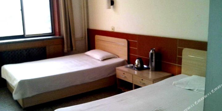 洪山区 >> 酒店  标签: 宾馆家庭旅馆客栈 武汉武昌实惠住宿共多少人