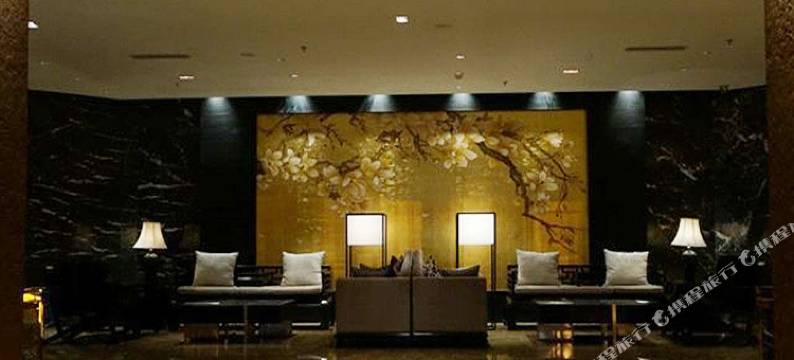 唐山白玉兰商务酒店(会展中心大学道店)图片