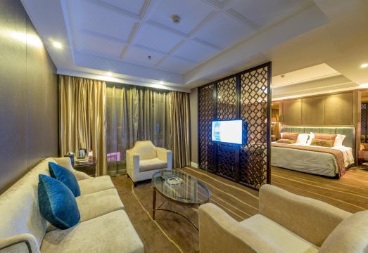 Care Feeling Grand Hotel Hotel Overview