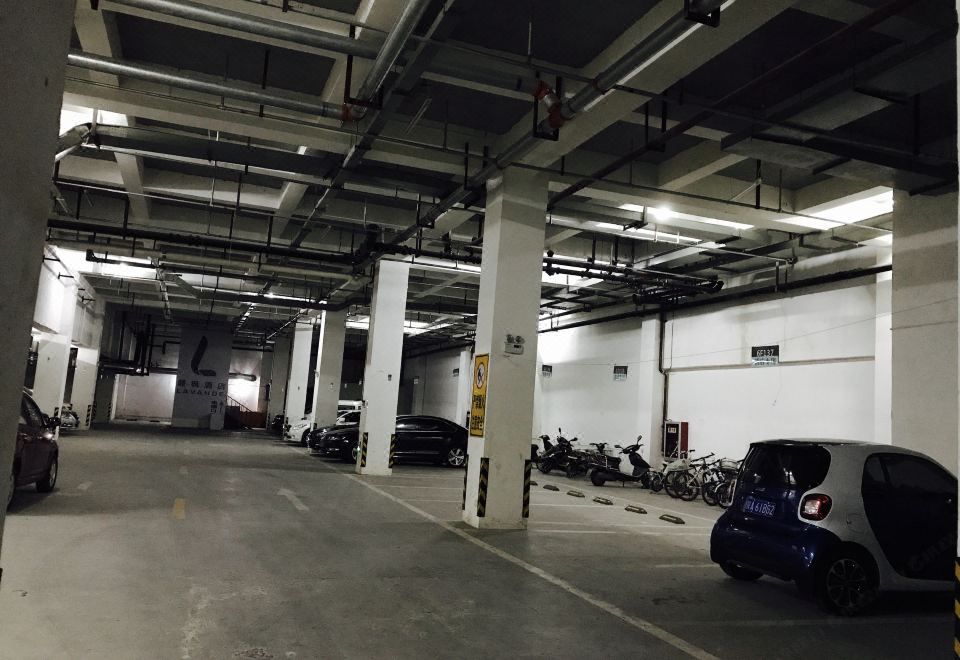 Lavande Hotel (Xi'an Longshou Original Text Jing Road)Hotel Overview