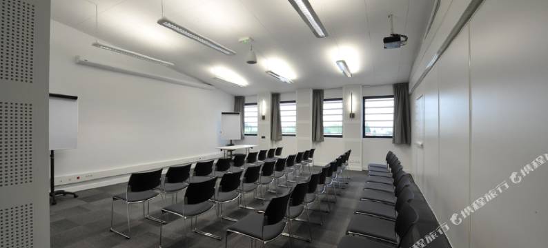 宜必思里昂南奥林斯酒店(ibis Lyon Sud Oullins)图片