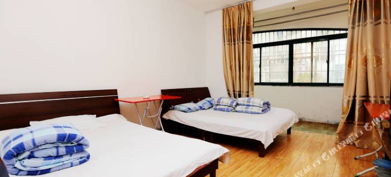 伊甸园青年民宿(南京龙眠大道地铁站店)图片