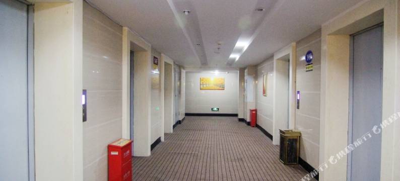 重庆克拉恋人主题酒店(南坪会展中心店)图片