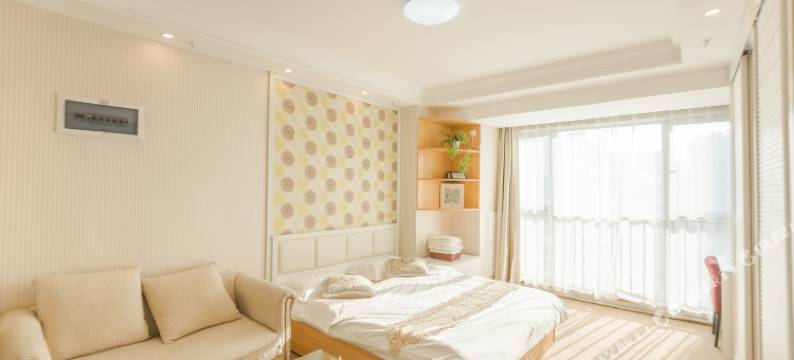 诺曼底公寓(青岛国信会展中心店)图片