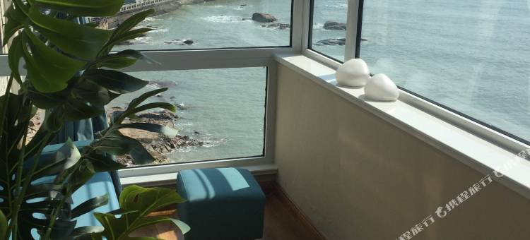 青岛蜜海临海别墅图片