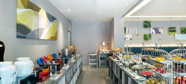 云上四季酒店(大理洱海泰业国际广场店)图片
