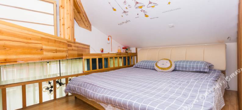 上海小猪_快跑特色民宿(咖啡饮 东江湾路店分店)图片