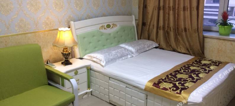 萝北聚宝泉快捷宾馆图片