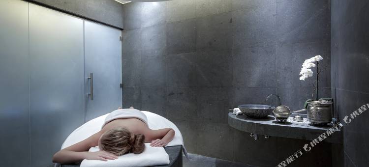 迪拜市区索菲特酒店(Sofitel Dubai Downtown)图片