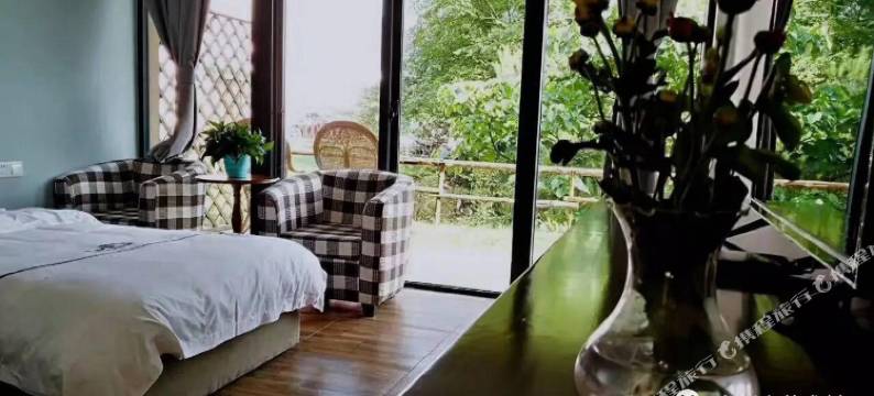 重庆古剑山艺术村酒店图片