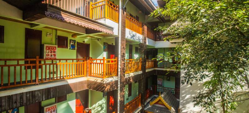 西双版纳景洪青橄榄客栈(告庄西双景星光夜市店)图片