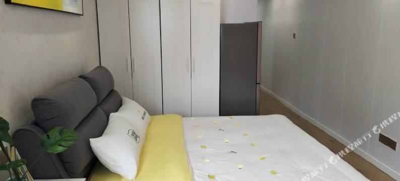 一方天地公寓(上海辽源二村第二社区店)图片