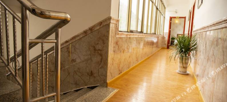 宕昌明庐客栈图片