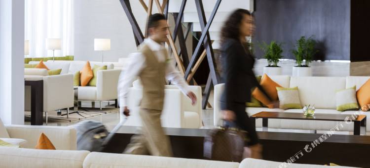 迪拜阿尔巴沙诺富特酒店(Novotel Dubai Al Barsha)图片