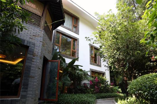 南宁九曲湾温泉度假酒店