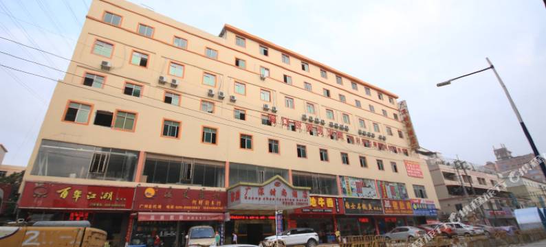 广深时尚酒店(广州白云湖店)图片