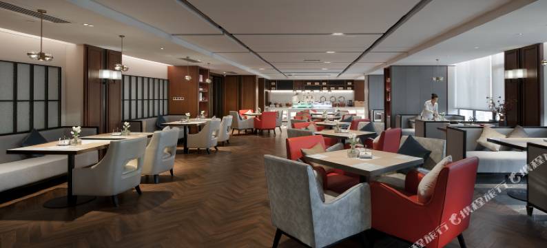 怡呈酒店(长沙高铁南站五江天街店)图片