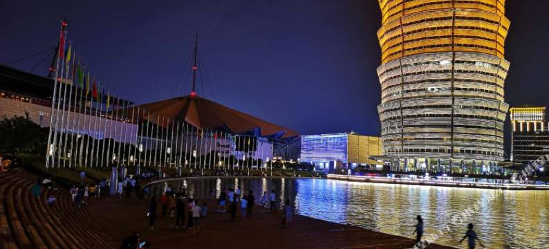 Xbed互联网民宿(郑州未来国际店)图片