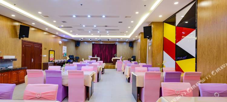 柏曼酒店(清镇时光贵州职教城店)图片