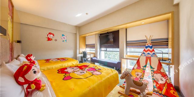 佛山南海雅乐轩酒店1晚+双人西樵山门票,免费