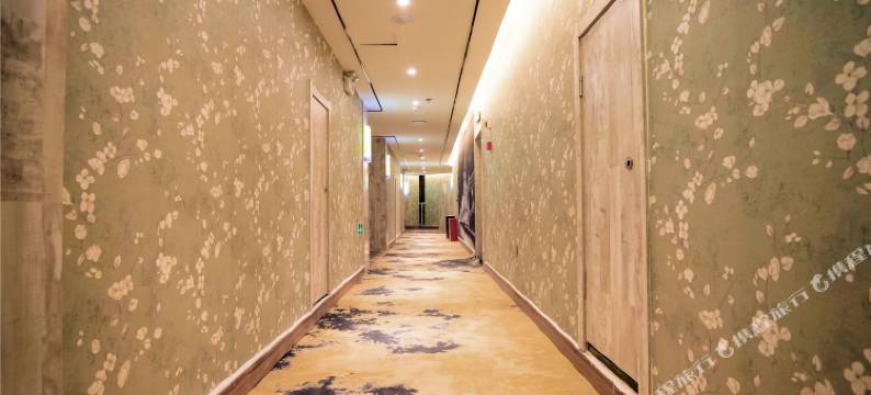 万家水晶酒店(滕州饭店店)图片