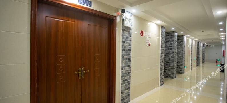 平远豪居人家酒店图片