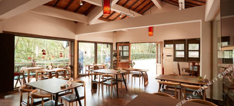 五凤溪半山居客栈图片