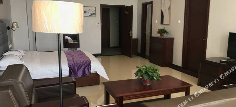 都市118连锁酒店(唐山海港开发区中山大街店)图片