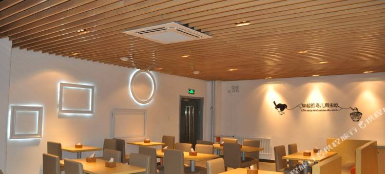 莫泰酒店(廊坊高铁站新朝阳购物中心店)图片