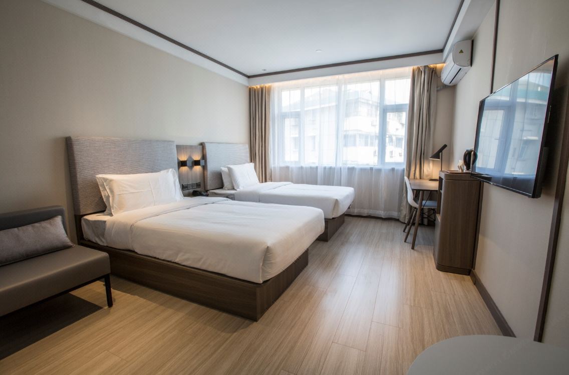 hanting hotel (hangzhou zhaohui road canal)