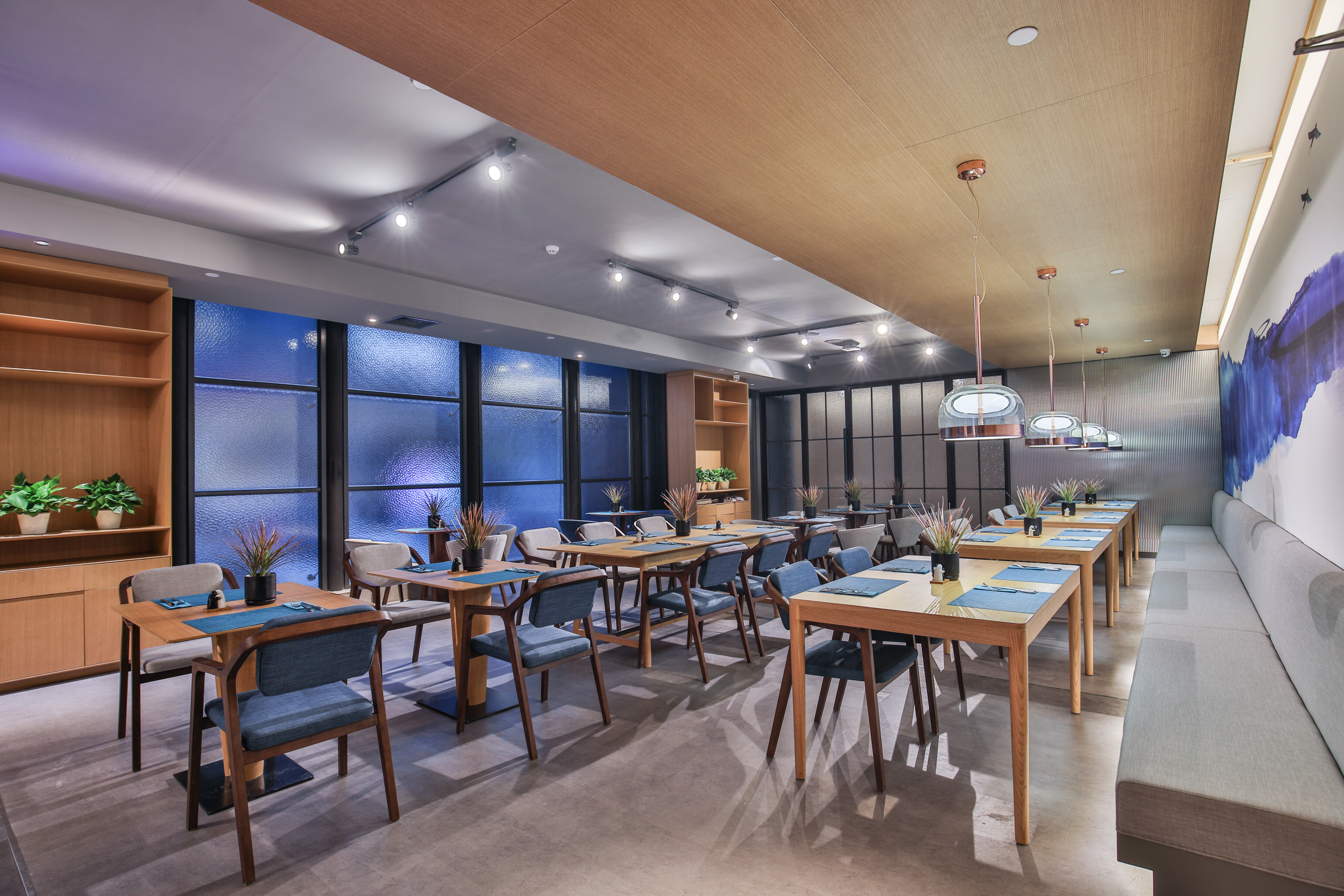 Pagoda Hotel Hangzhou West Lake WulinOver view