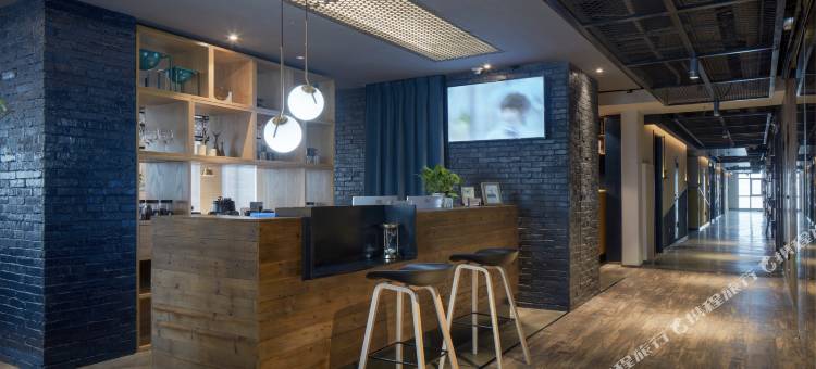 云隐行旅酒店(江阴万达广场店)图片