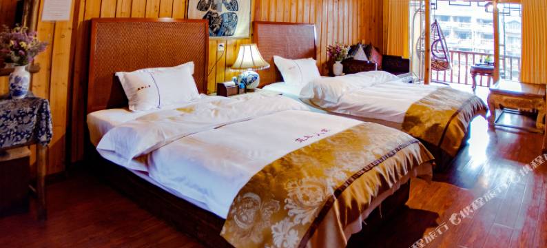 亲的客栈·凤凰临江店图片