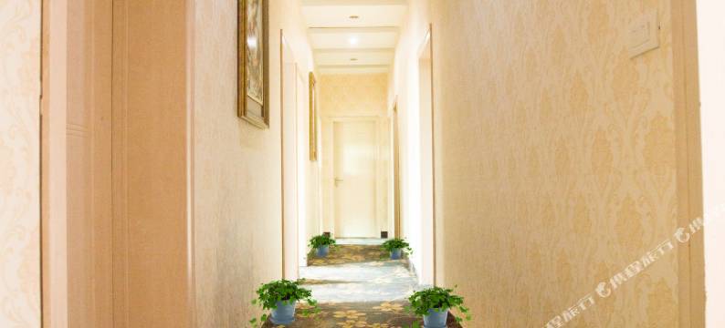 咸宁蓝色港湾商务宾馆(湖北科技学院店)图片