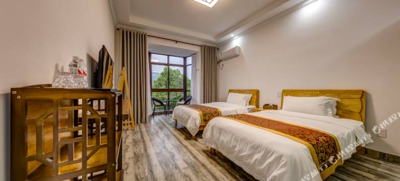 莫干溪边客栈图片