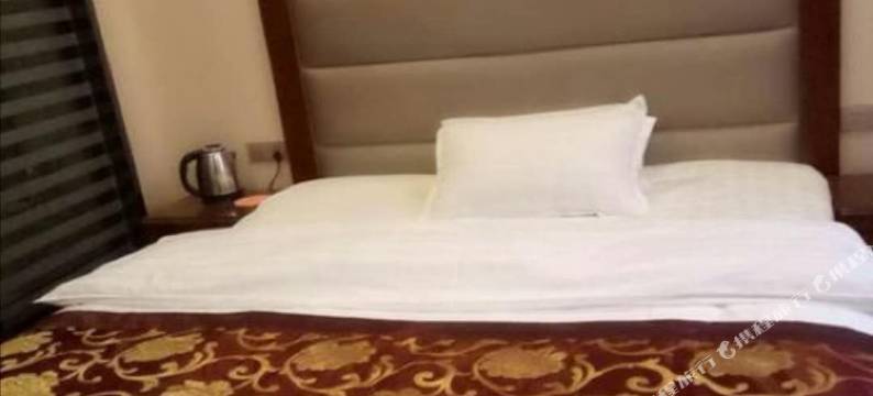 湘阴建红宾馆图片