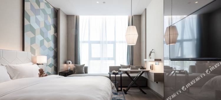 畅洋湿地公园酒店(襄阳汉江卧龙大桥店)图片