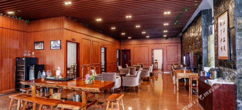 宁波城市新贵酒店(鄞州万达广场栎社国际机场店)图片